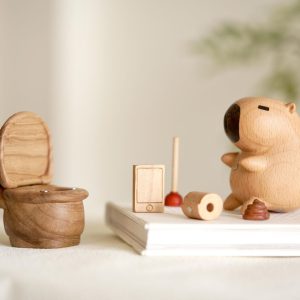 Handmade Wooden Capybara Figurine, Cute Capybara on Toilet Sculpture, Unique Animal Decor, Adorable Wood Toy, Funny Wooden Animal Gift