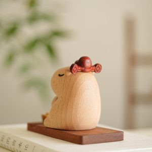 Beech Wood Lucky Bear Phone Stand Handmade Wooden Desk Holder Cute Animal Figurine Phone Dock Home Office Decor Gift