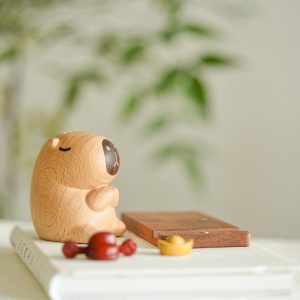 Beech Wood Lucky Bear Phone Stand Handmade Wooden Desk Holder Cute Animal Figurine Phone Dock Home Office Decor Gift