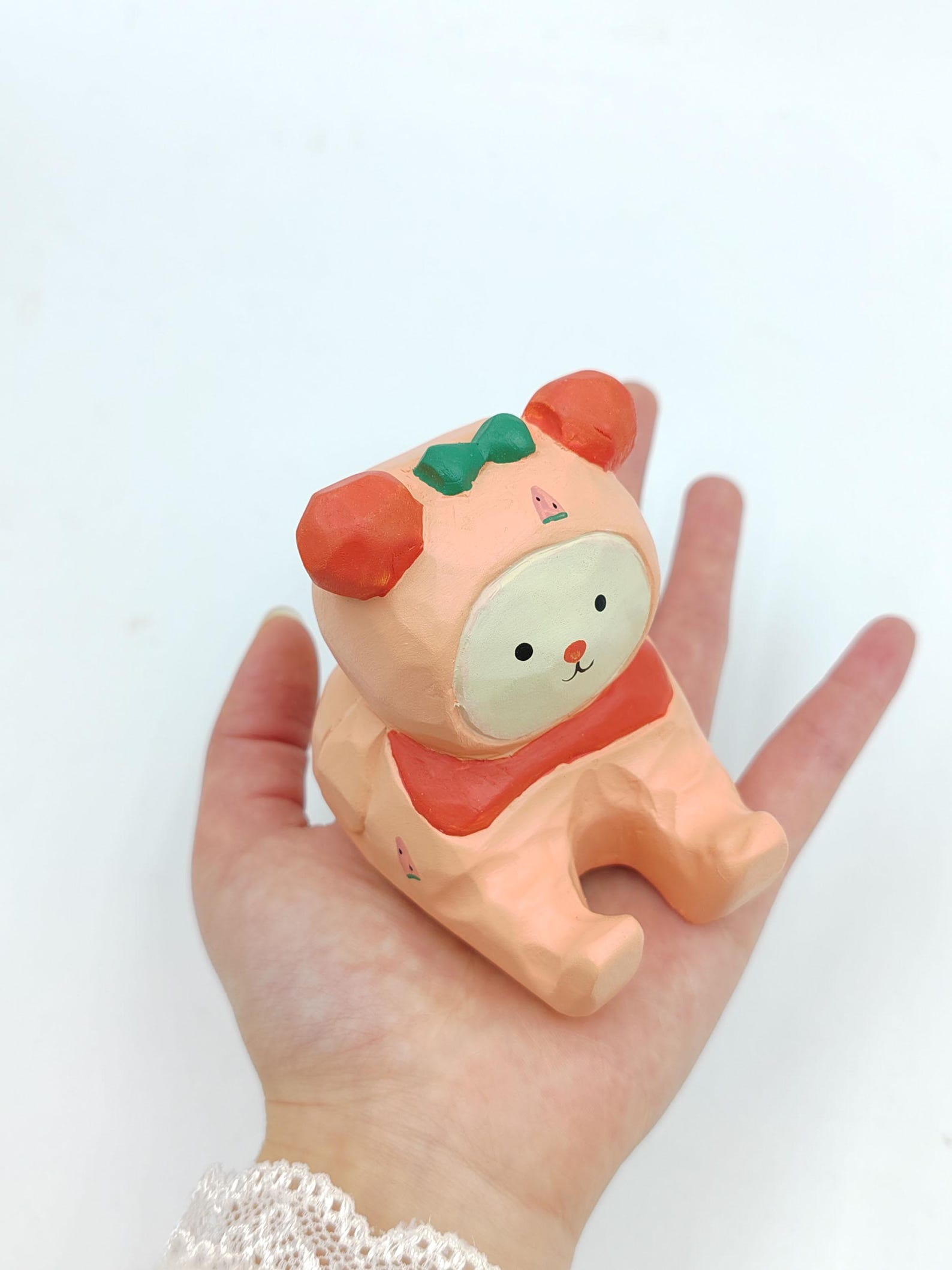 4440912009-img-1 Hand Carved Wooden Animal Phone Stand, Desk Decor