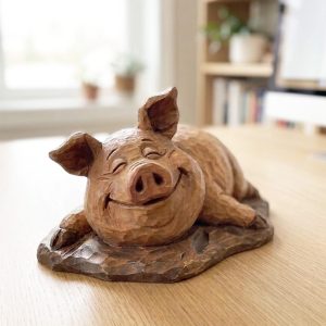 Hand Carving Wooden Cute Pig Figurine Handcrafted Desk Bookshelf Decor Statue Wood Sculpture Handmade Farm Animal Pet Lover Ornament Gift